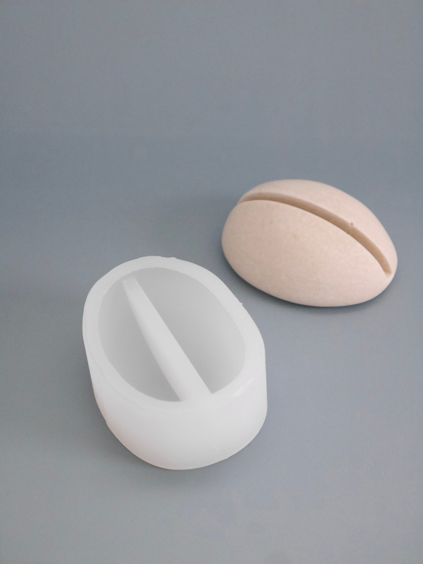 カードスタンドストーンモールド