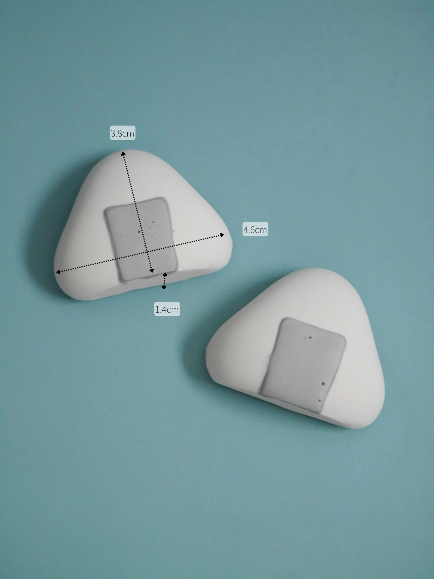 おにぎりモールド(マグネットカードスタンド)