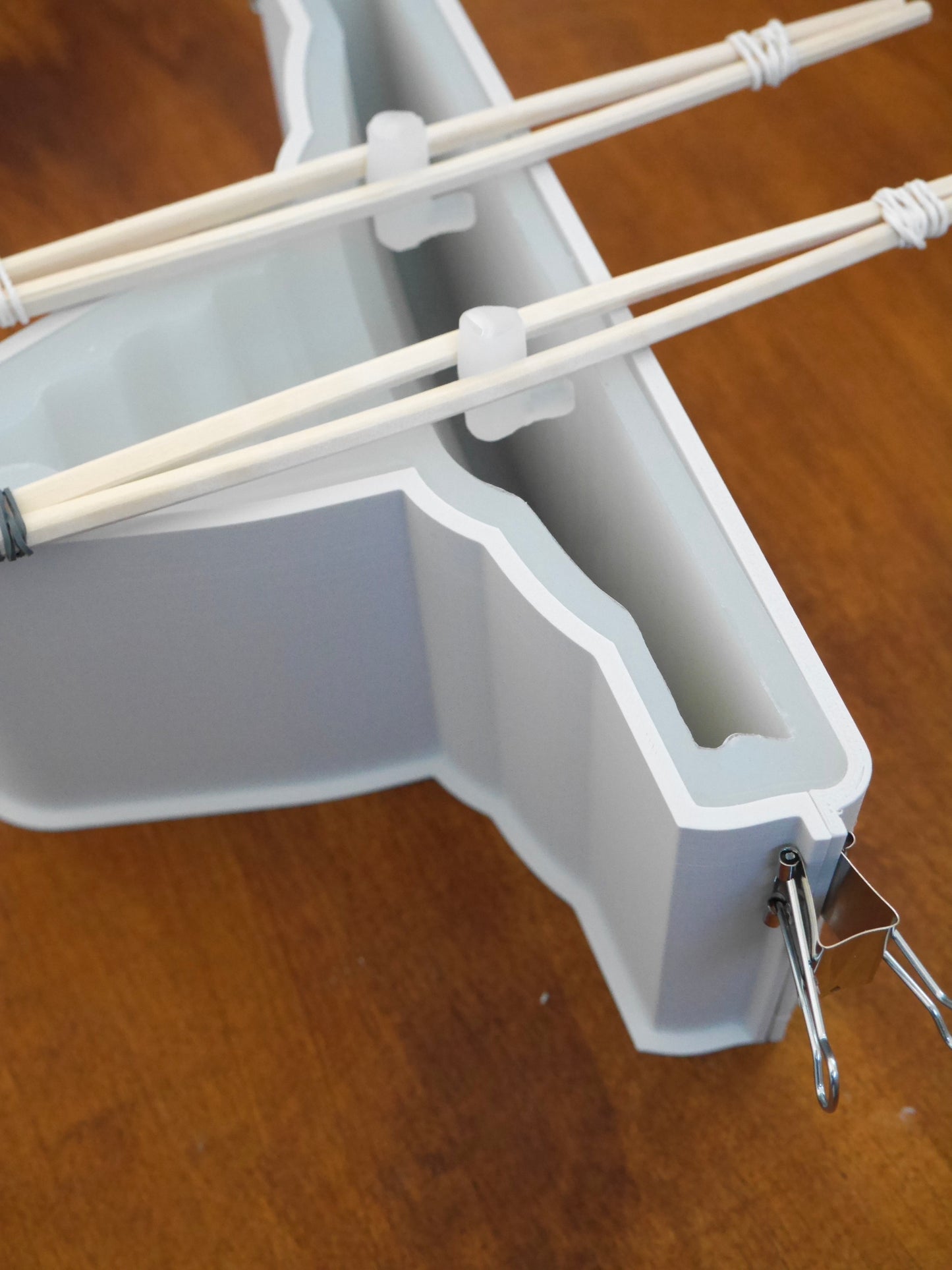 壁掛け棚モールド