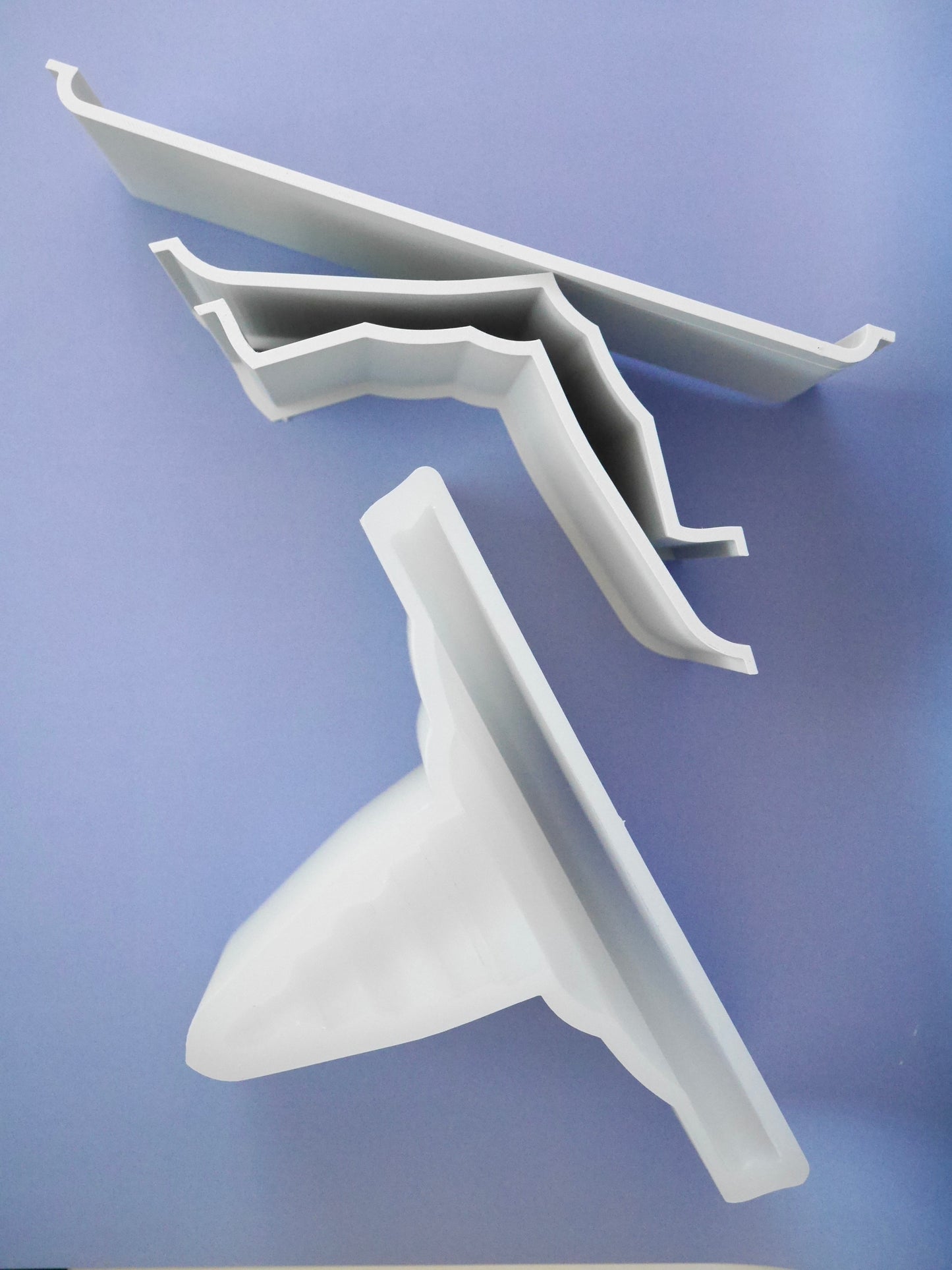 壁掛け棚モールド