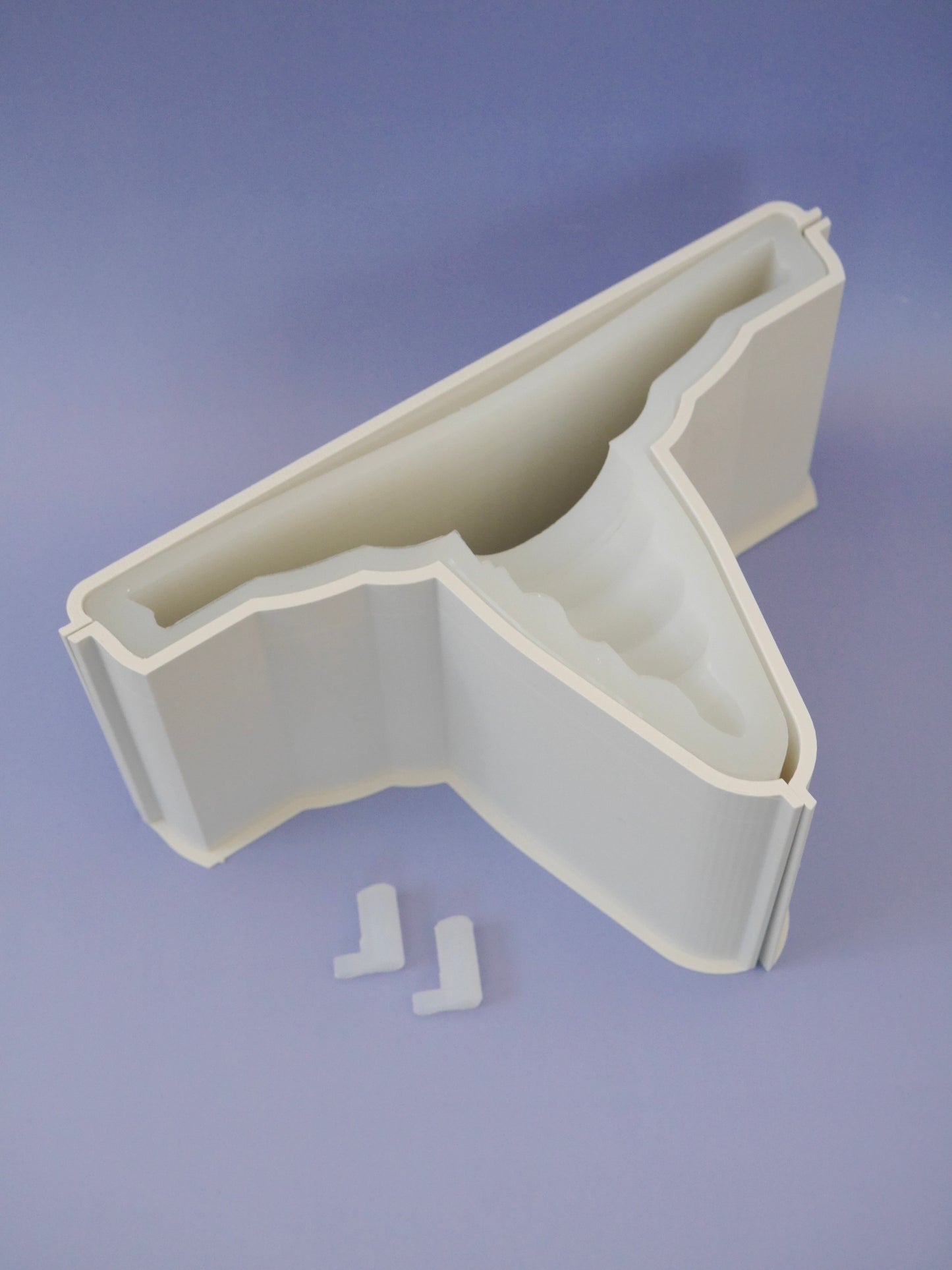 壁掛け棚モールド