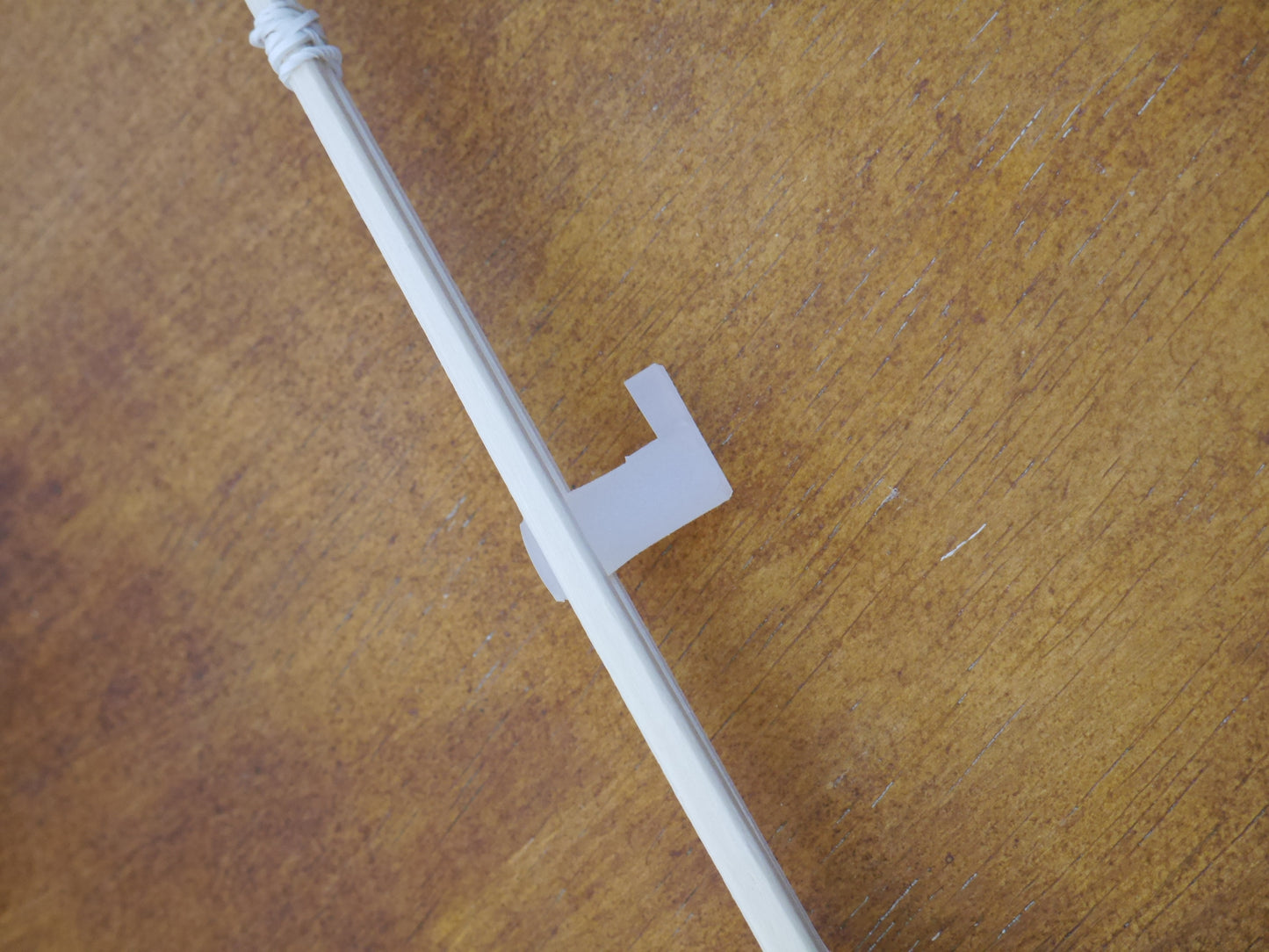 壁掛け棚モールド